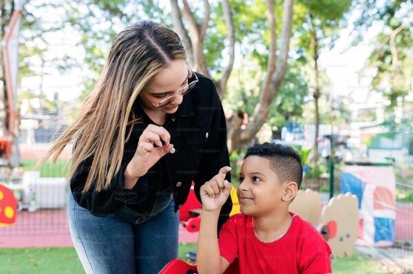 Professor de apoio para a criança Autista (TEA): conseguindo seu direito na Justiça